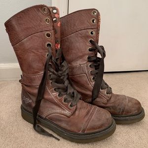 Dr. Martens 1914 Triumph Boots